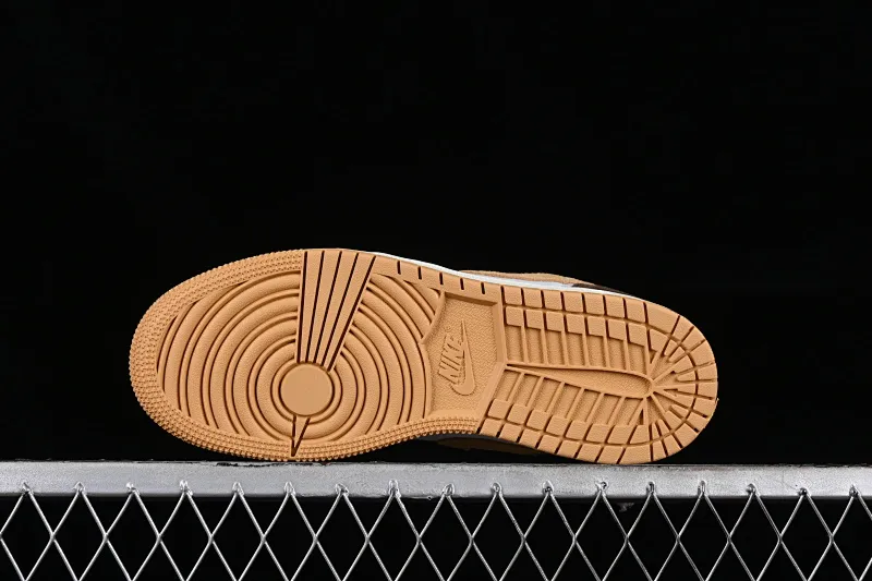 All categories Air Jordan Jordan series basketball shoes Air Jordan 1 Low G version pure original Air Jordan 1 Low "Cacao Wow" AJ1 Joe 1 Mocha color low-top cultural casual sneakers FB2216-200